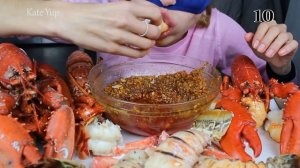 I ATE 22 LOBSTERS + KING CRAB LEGS *KATE YUP's* CHALLENGE #lobsterchallenge2019