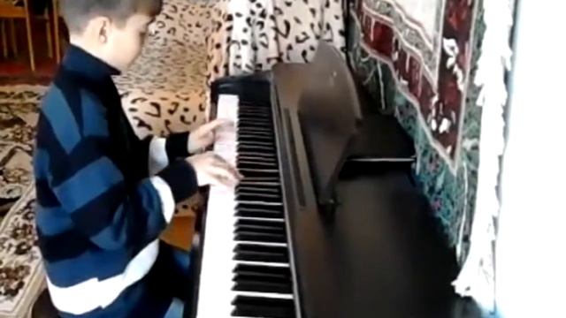 Croatian Rhapsody piano - Ugur Huseyn смотреть онлайн