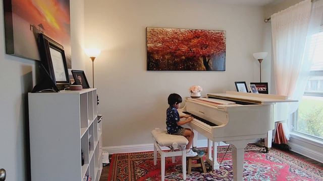 Алёша даёт концерт дома 5 лет (2) смотреть онлайн