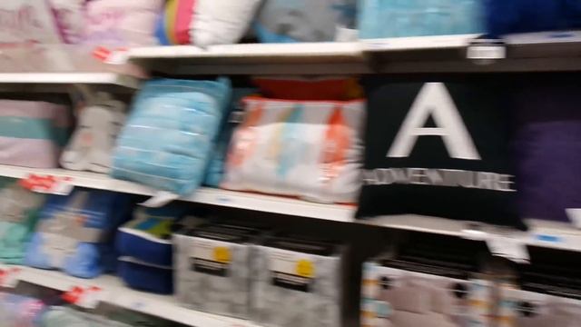 My Childhood Kmart isn't Closing, Why? смотреть онлайн