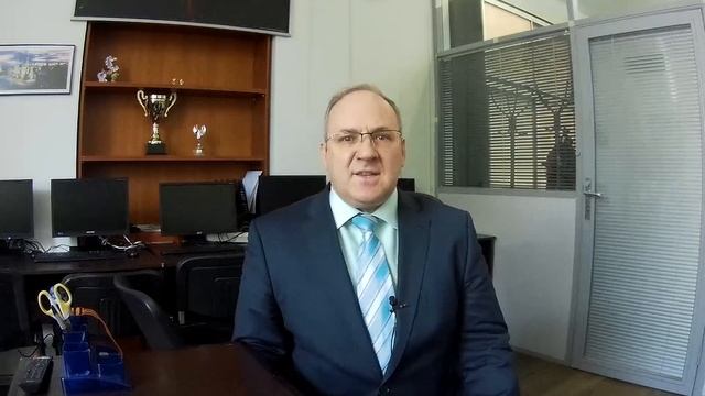 М. Гойхман, TeleTrade: Кто не работает, будет платить «налог на тунеядцев» 20 000 рублей смотреть онлайн