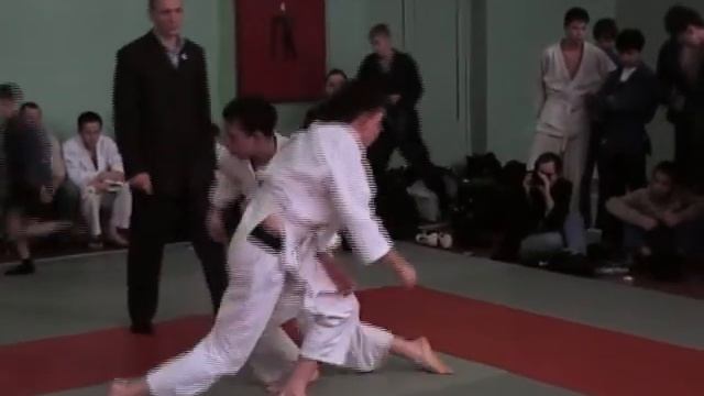 Видео клуба единоборств "Бурый медведь" смотреть онлайн