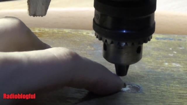 Два станка для сверления печатных плат смотреть онлайн