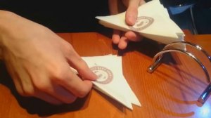 Красиво укладывать салфетки как в кофехаусе и шоколаднице (инсталляция)