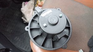 Проблемы моторчика печки Kia Sportage 2007