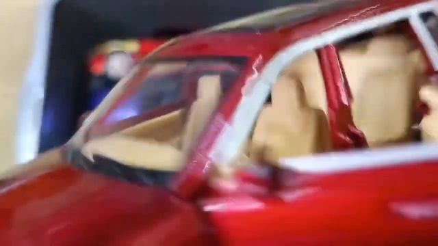 Box Full Of Cars Aprilia, Volvo, Volkswagen, Dacia, Chevrolet, Bugatti, Mercedes, Porsche, смотреть онлайн