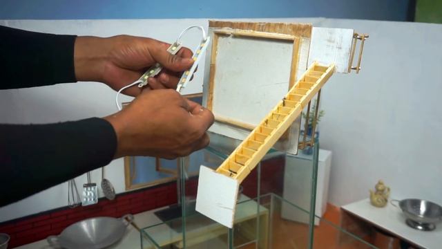 Homemade Aquarium Decorations - CREATE A SMALL HOME-LEVEL AQUARIUM FROM ICE STICK
