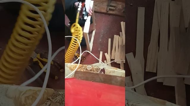 пневмо степлер, нейлер обзор, сбивание рамок смотреть онлайн