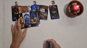 Таро для женщин. Тайный поклонник. Кому я нравлюсь?