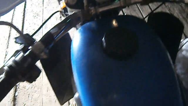 Заводим мотоцикл Урал смотреть онлайн