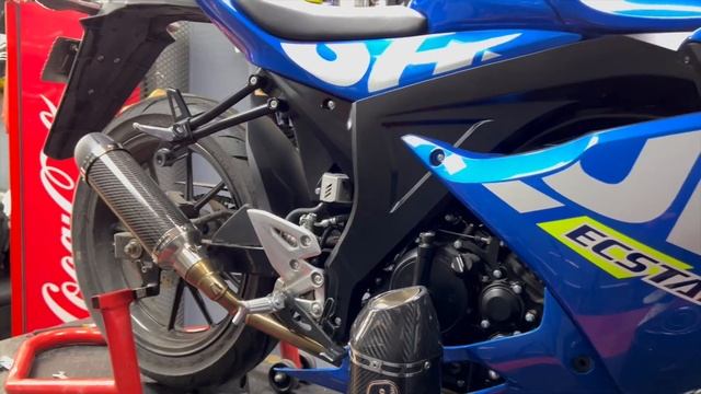 LE CAMBIE EL SONIDO A MI MOTO ??- PAULA ESPINOSA ? смотреть онлайн