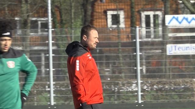 Trots en frustratie bij FC Dordrecht na puntendeling met Jong Ajax смотреть онлайн