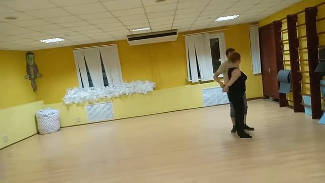 Танцы в Энгельсе! Обучение с нуля. смотреть онлайн