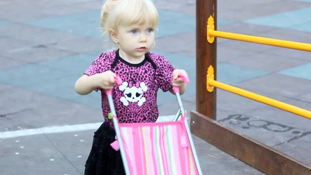 OOTD: Emo Girl. Верните мой 2007-й! смотреть онлайн