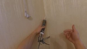 Как и Чем Подклеить Отклеившиеся Стыки Обоев. Винил, флизелин.