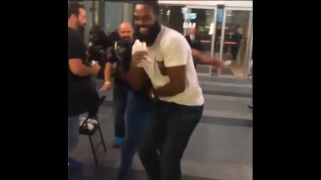 Mike Tyson VS Jon Jones Майк Тайсон и Джонс, Джон смотреть онлайн