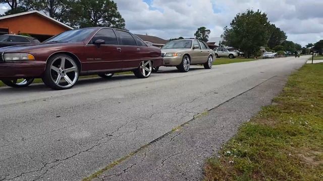 91 chevy caprice on 24s and merc on 24s смотреть онлайн