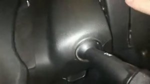 Снять подушку безопасности  Hyundai Solaris 2