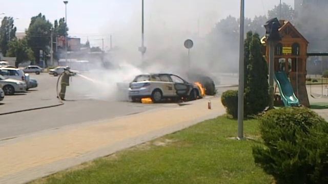 возгорание авто.3gp смотреть онлайн