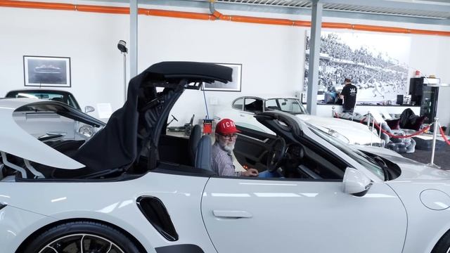 Porsche 992 Turbo S Cabrio, Bj. 2021 смотреть онлайн