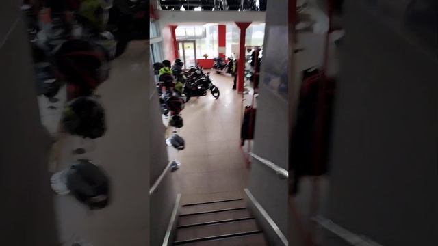 салон ямаха хонда ну и куда же без них смотреть онлайн