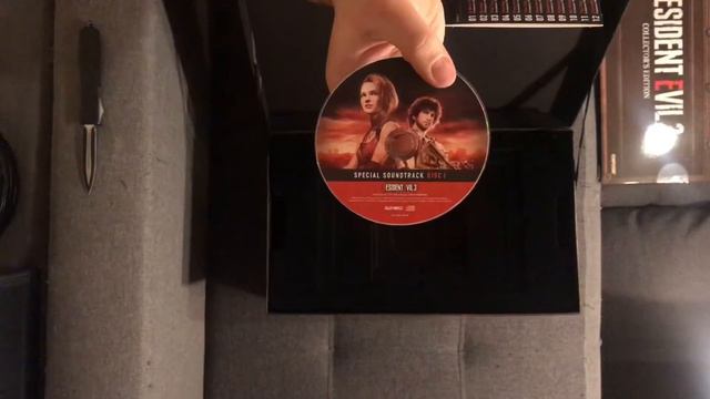 Resident Evil 3 Remake Collector’s Edition (Eu) Unboxing смотреть онлайн
