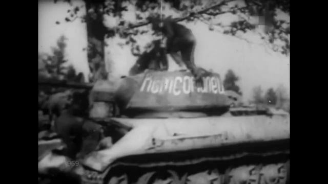 Комсомол - не просто возраст, комсомол - моя судьба! смотреть онлайн