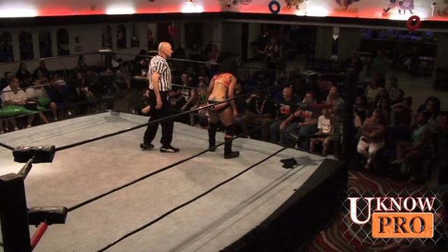 La Rosa Negra Vs Angel Rose