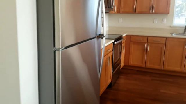 Via Vineyard 2-Bedroom Apartment in Sunnyvale, CA смотреть онлайн