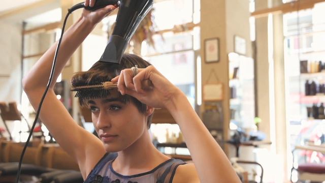 Tek | Short and straight hair (pill) смотреть онлайн