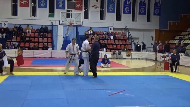 Грушенко Саша3- ЧУ Шинкиокушин николаев 20.12.2015 год. смотреть онлайн