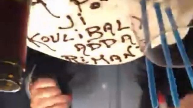 Aurelio De Laurentiis: compleanno a Capri. Frase a sorpresa sulla torta смотреть онлайн