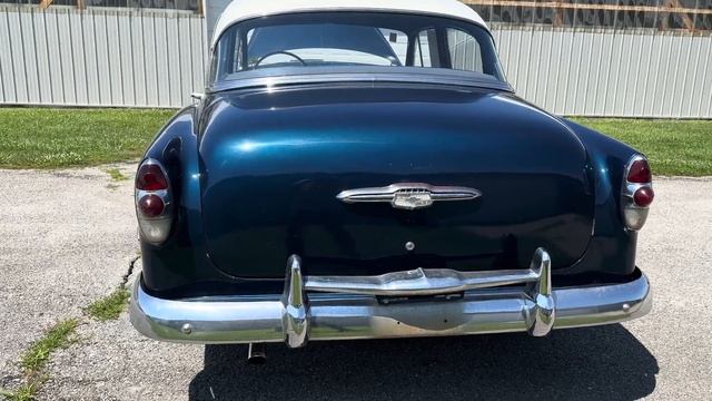 1953 Chevrolet Bel Air Sedan смотреть онлайн