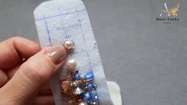 БРАСЛЕТ СВОИМИ РУКАМИ. МАСТЕР КЛАСС БРАСЛЕТ ИЗ БИСЕРА. How to make bracelet. DIY смотреть онлайн