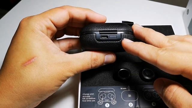 Bang & olufsen E8 2.0 Español смотреть онлайн