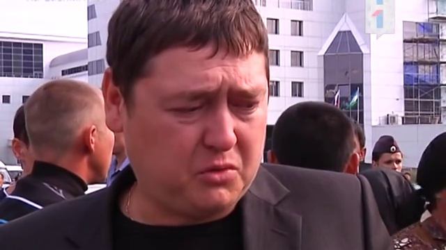 Сегодня Уфа простилась с погибшими в Чечне полицей смотреть онлайн