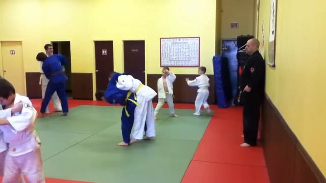 ТРЕНИРОВКА ПО ДЗЮДО смотреть онлайн