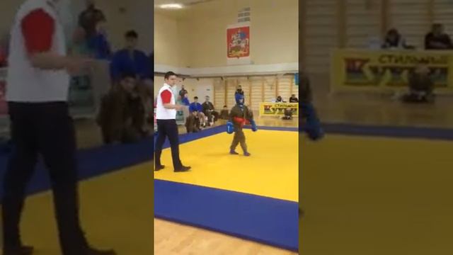 Красавчик( мал да удал) смотреть онлайн