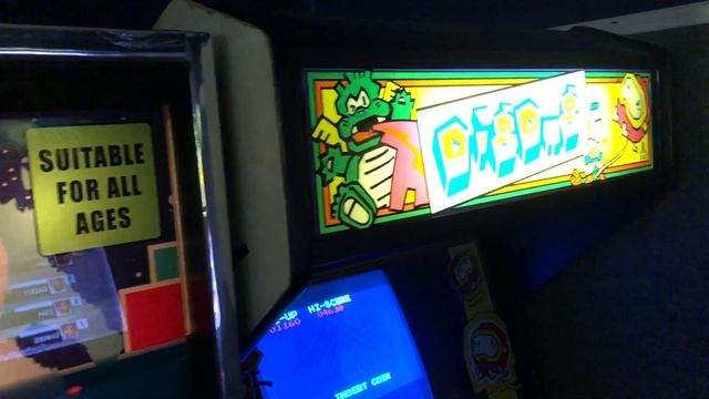 30 Year Old Video Game & Pinball Arcade - Walkthrough Tour! смотреть онлайн