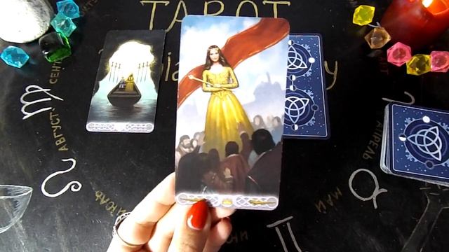 Гадание на 2 сентября 2021 года. Карта дня. Таро Триада Богинь. смотреть онлайн