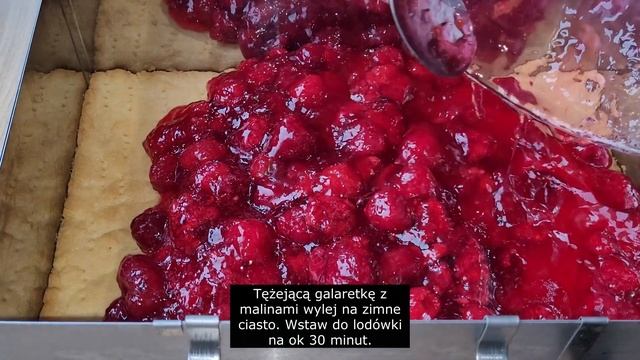 ?Pyszna malinowa chmurka na kruchym cieście z białą chrupiącą bezą? #ciasto #przepis #białabeza смотреть онлайн