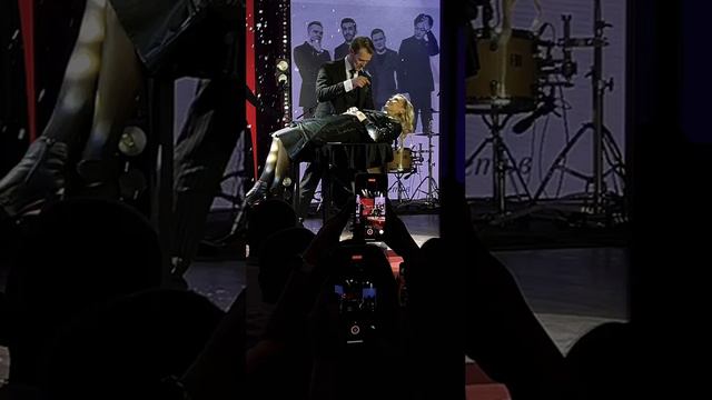 КАВЕР-ГРУППА LA-LA BAND смотреть онлайн