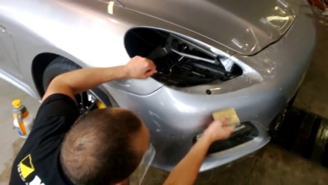 Оклейка автомобиля Porsche Panamera полиуретановой пленкой смотреть онлайн