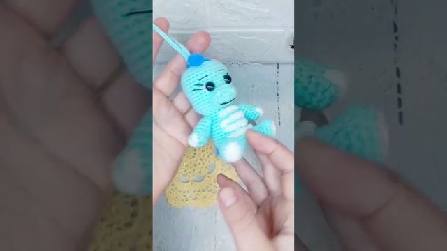 Дракончик вязаный брелок #рукоделие #вязание #игрушка смотреть онлайн