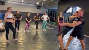 Шлеменко провёл мастер-класс по самообороне