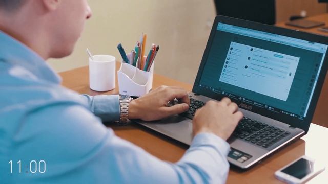 Один день работы отдела продаж CRM смотреть онлайн