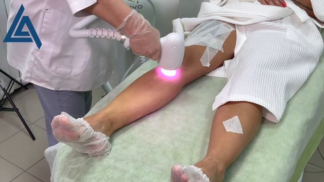 Обучение лазерной эпиляции на диодном аппарате. Зона голениОбучение лазерной эпиляции на диодном апп смотреть онлайн