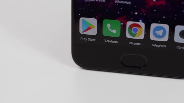 Xiaomi Mi 6 ¿SIGUE MERECIENDO LA PENA? смотреть онлайн