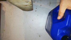 Замена БЕЗ ШПРИЦА масла в редукторе заднего моста Газель