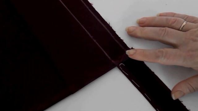 Как пришить настрочную планку. Урок 4. смотреть онлайн